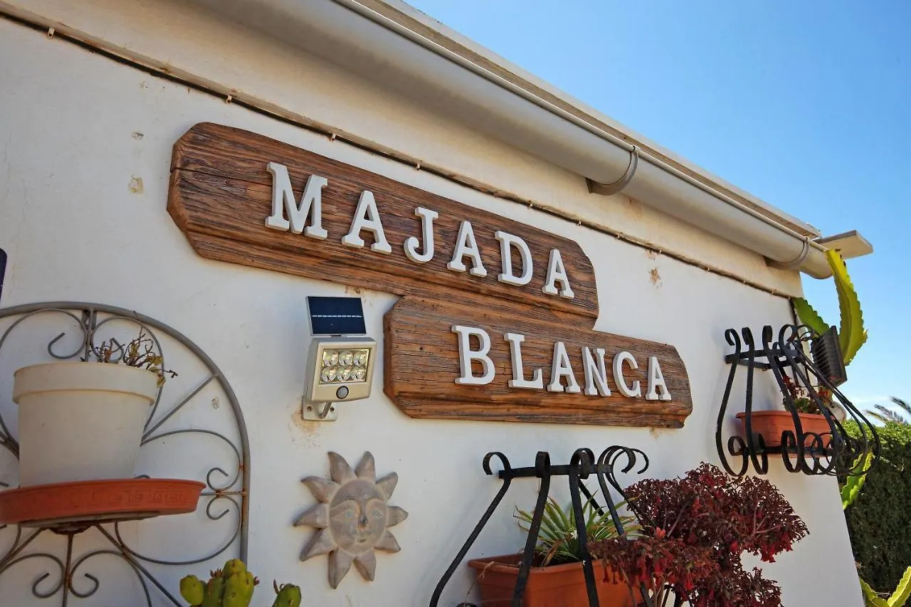 Majada Blanca Apartment Valles de Ortega